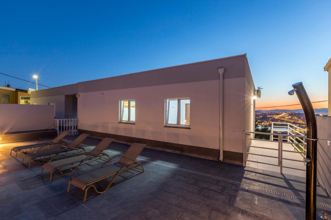 House With Private Pool Magdalena Apartamento Podstrana Exterior foto