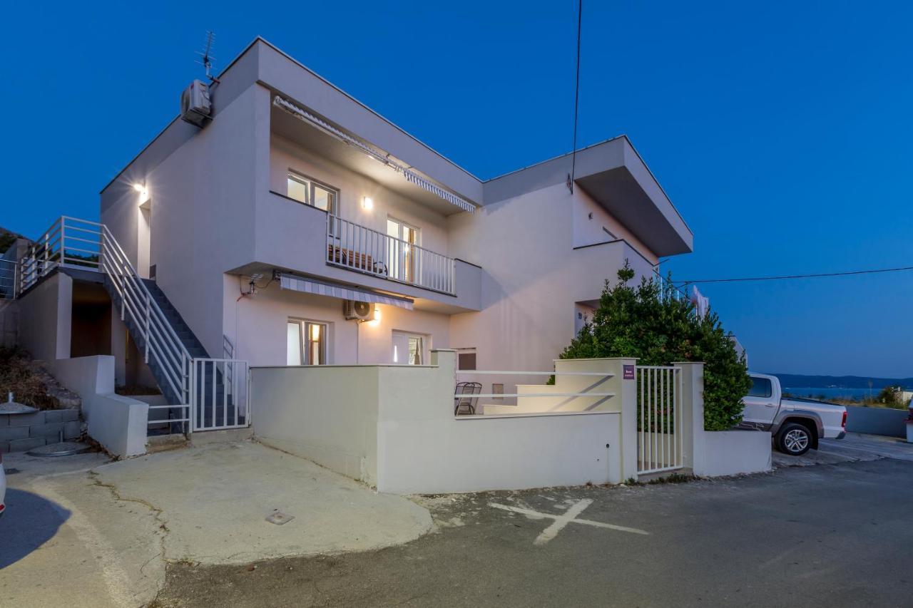 House With Private Pool Magdalena Apartamento Podstrana Exterior foto