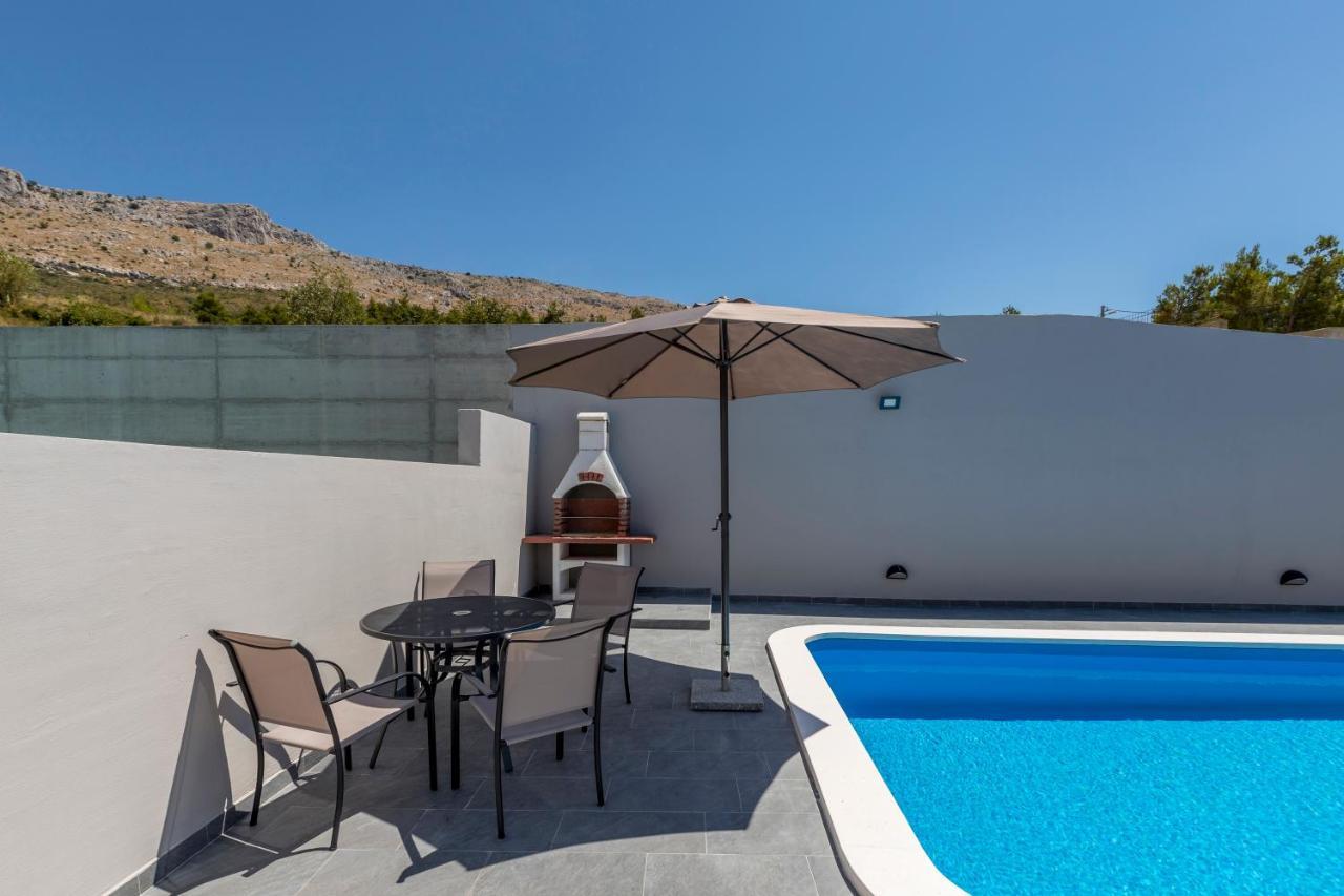 House With Private Pool Magdalena Apartamento Podstrana Exterior foto