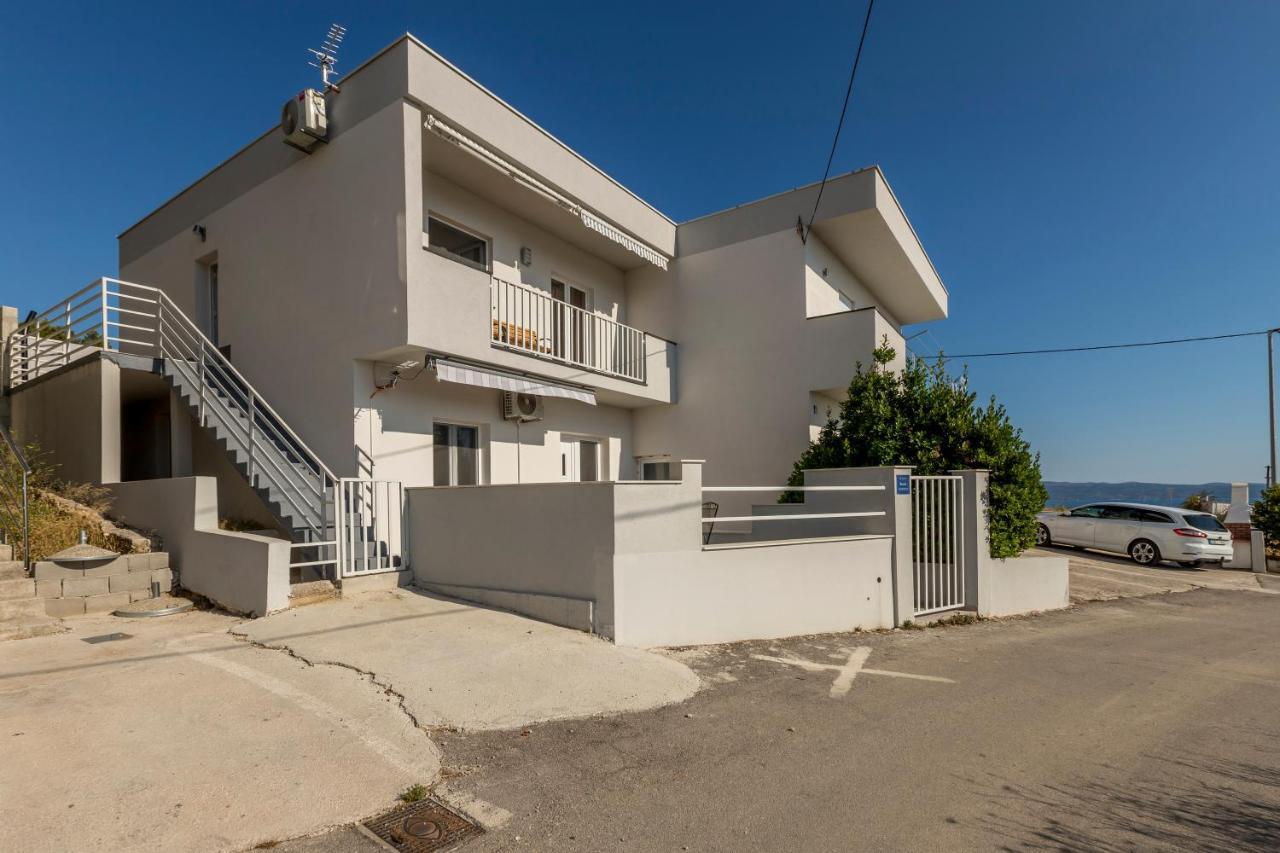 House With Private Pool Magdalena Apartamento Podstrana Exterior foto